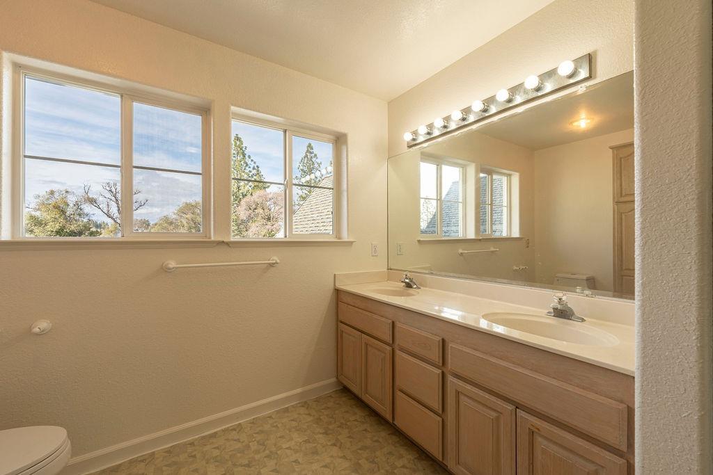 Detail Gallery Image 47 of 71 For 10246 Ranch Rd, Rough And Ready,  CA 95975 - 4 Beds | 3 Baths