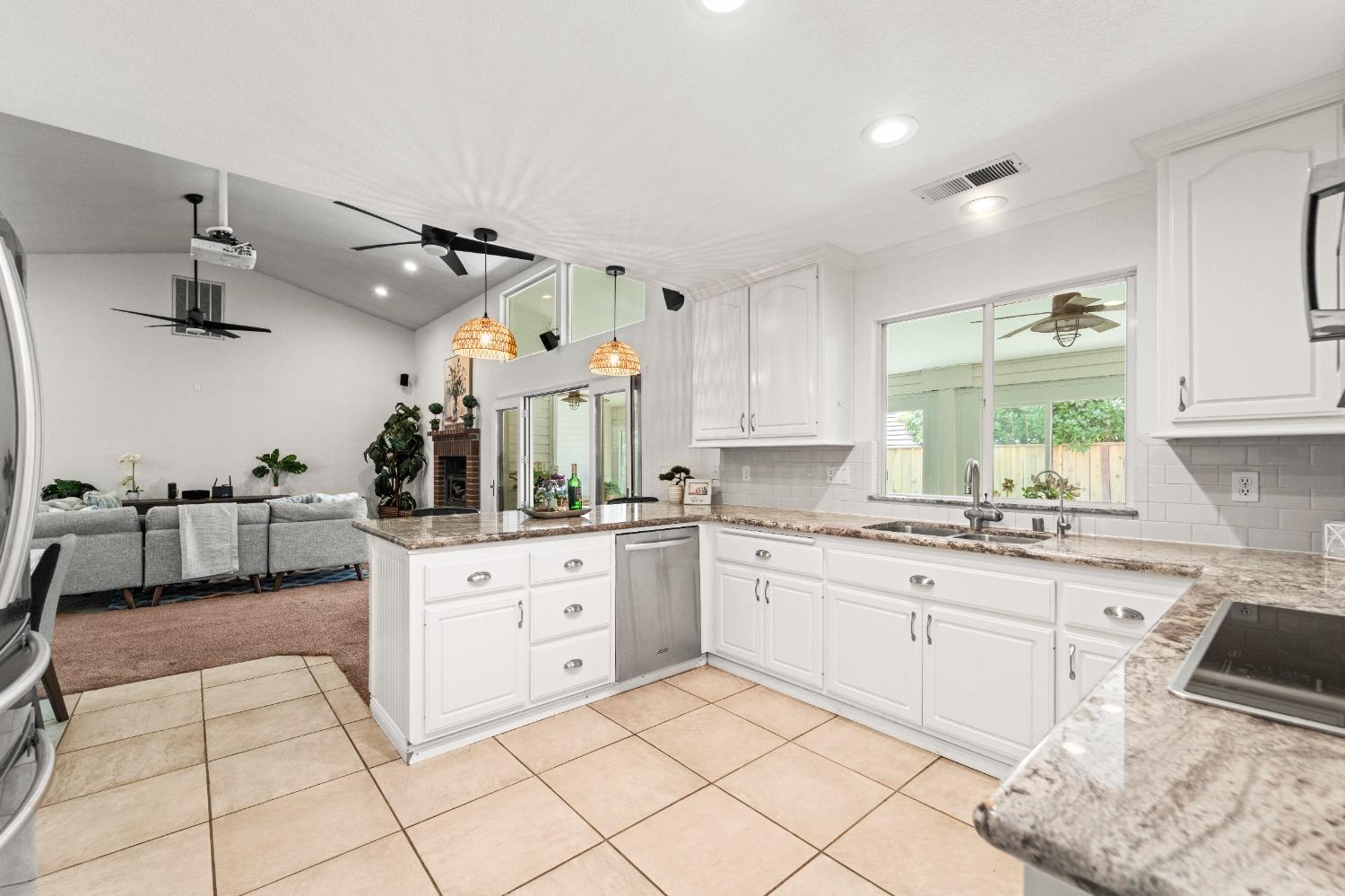 Bridlewood Drive, El Dorado Hills, California image 6