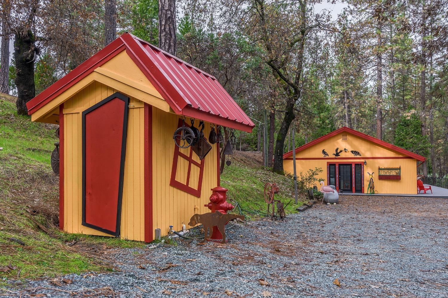 Detail Gallery Image 17 of 23 For 13689 Brannon Ct, Nevada City,  CA 95959 - 3 Beds | 2 Baths