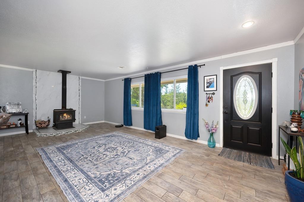 Detail Gallery Image 6 of 38 For 20427 Starlight Ln, Grass Valley,  CA 95945 - 3 Beds | 2 Baths