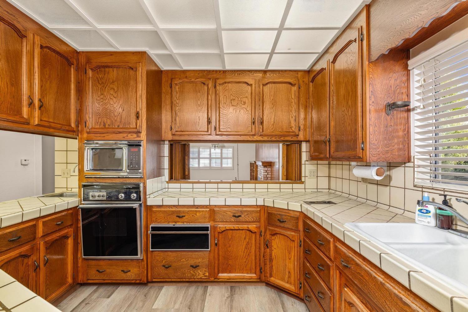 Detail Gallery Image 17 of 53 For 211 N Maple, Manteca,  CA 95336 - 3 Beds | 1 Baths