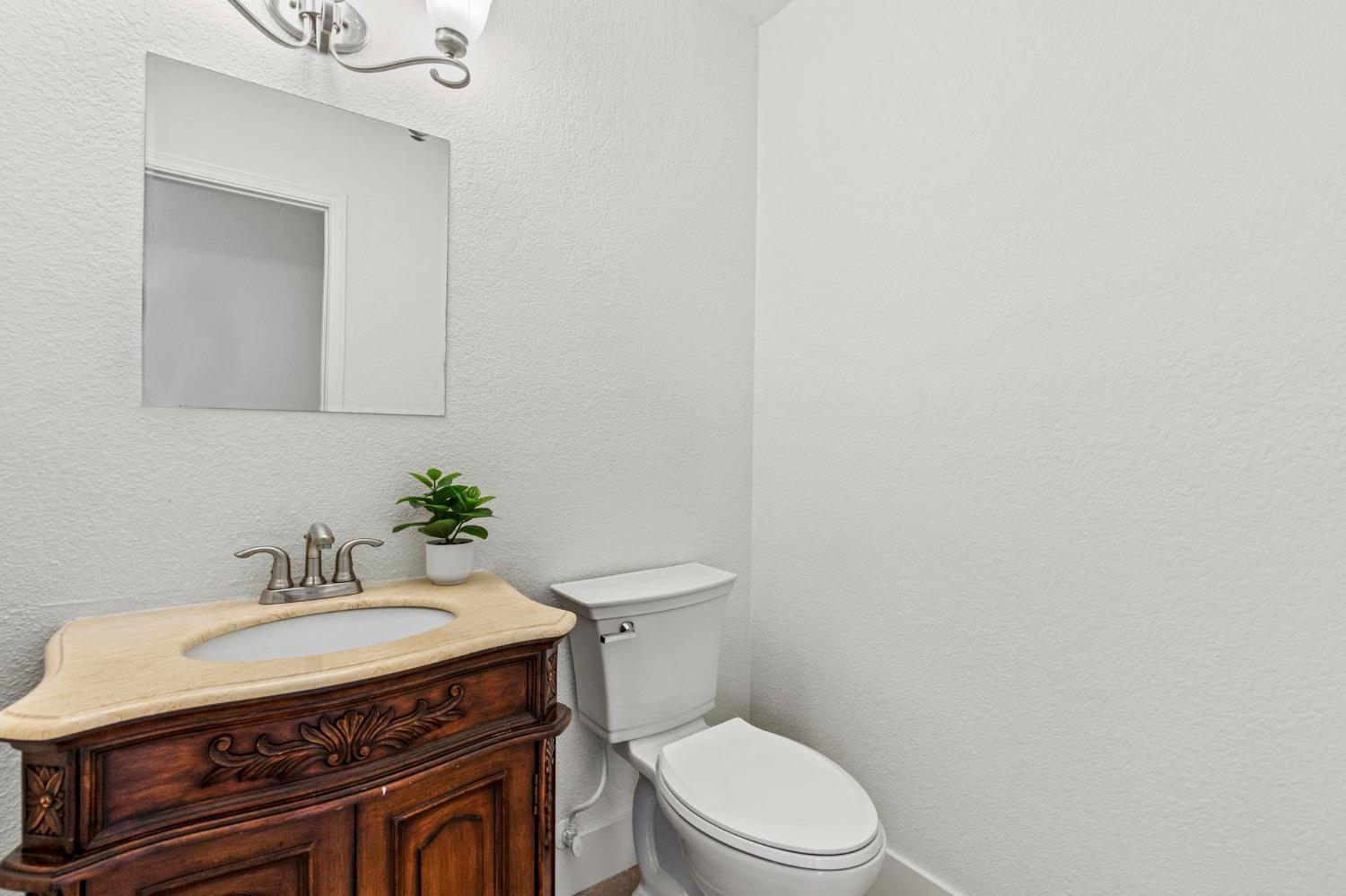 Detail Gallery Image 25 of 82 For 22160 Winchester Way, Colfax,  CA 95713 - 5 Beds | 3/2 Baths