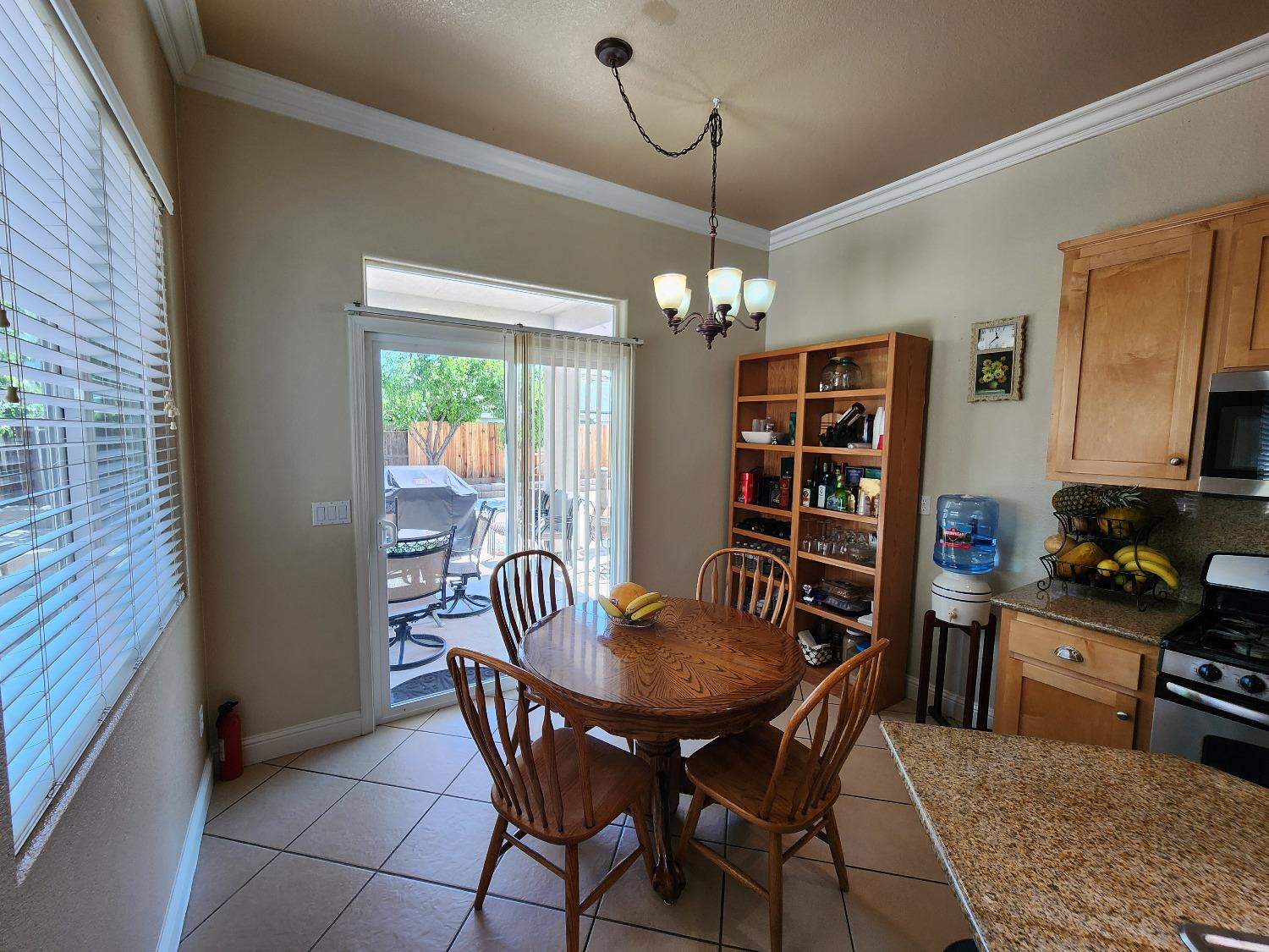 Detail Gallery Image 13 of 46 For 734 Bunting Ln, Newman,  CA 95360 - 3 Beds | 2 Baths