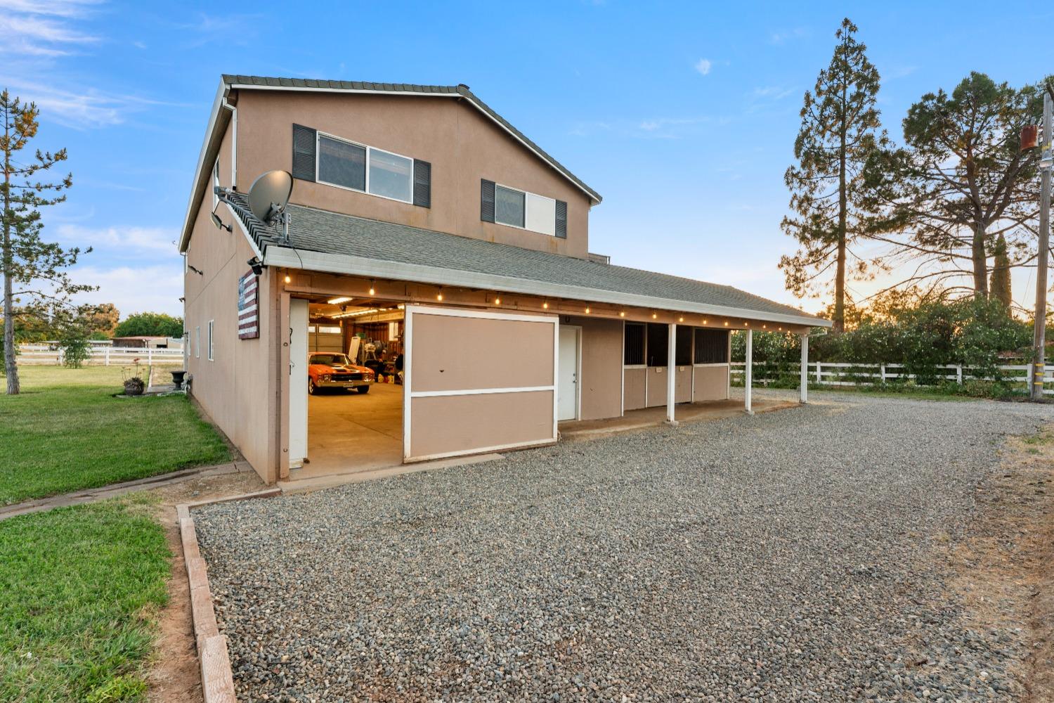 Detail Gallery Image 83 of 99 For 11750 Cresthill Dr, Elk Grove,  CA 95624 - 4 Beds | 2 Baths