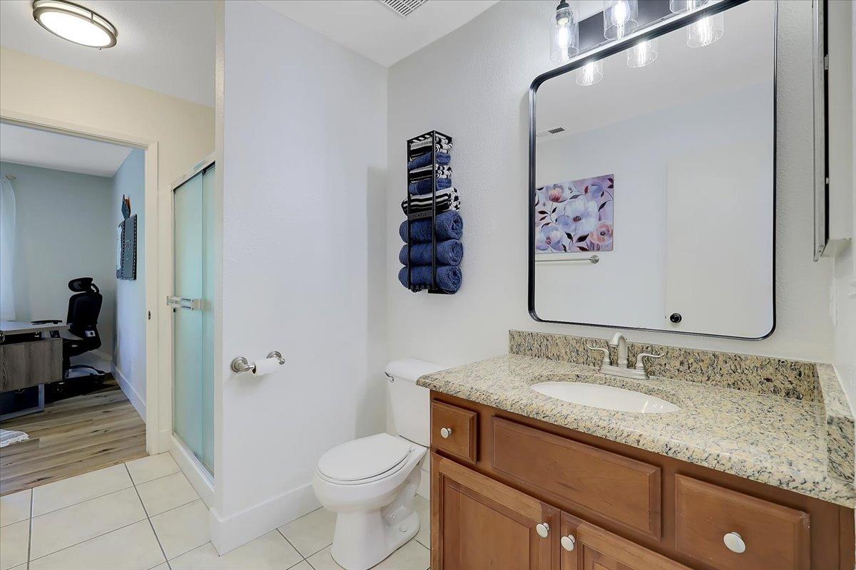 Detail Gallery Image 40 of 93 For 516 Radisson Dr, Yuba City,  CA 95991 - 5 Beds | 3 Baths