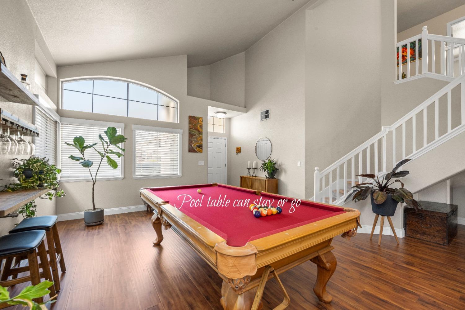 Detail Gallery Image 8 of 42 For 2106 Cargill Way, Roseville,  CA 95747 - 4 Beds | 2/1 Baths