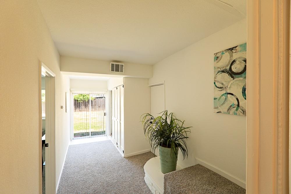 Detail Gallery Image 27 of 40 For 2011 W Sonoma Ave, Stockton,  CA 95204 - 3 Beds | 1 Baths