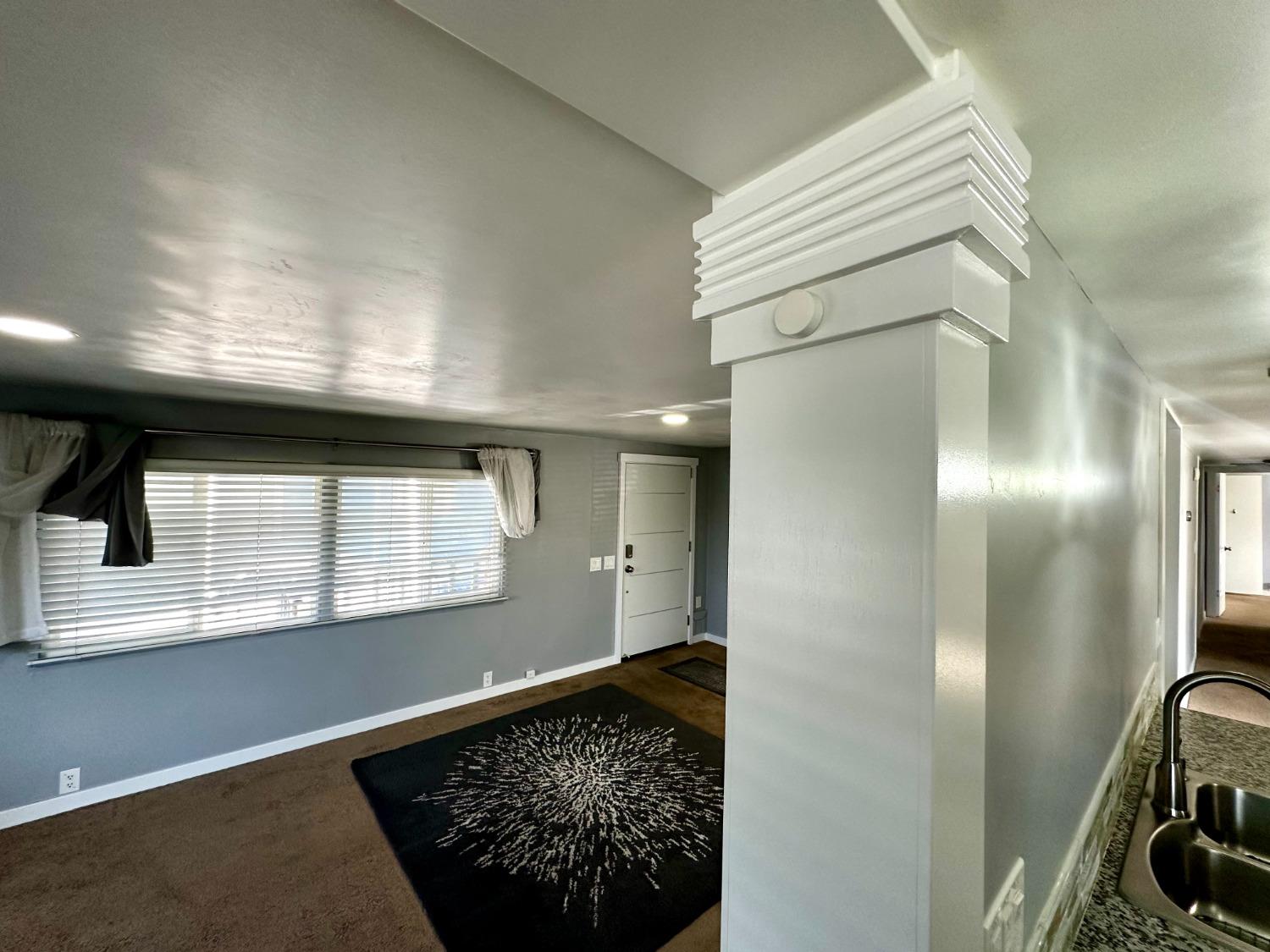 Detail Gallery Image 24 of 44 For 152 Village Cir #152,  Sacramento,  CA 95838 - 3 Beds | 2 Baths