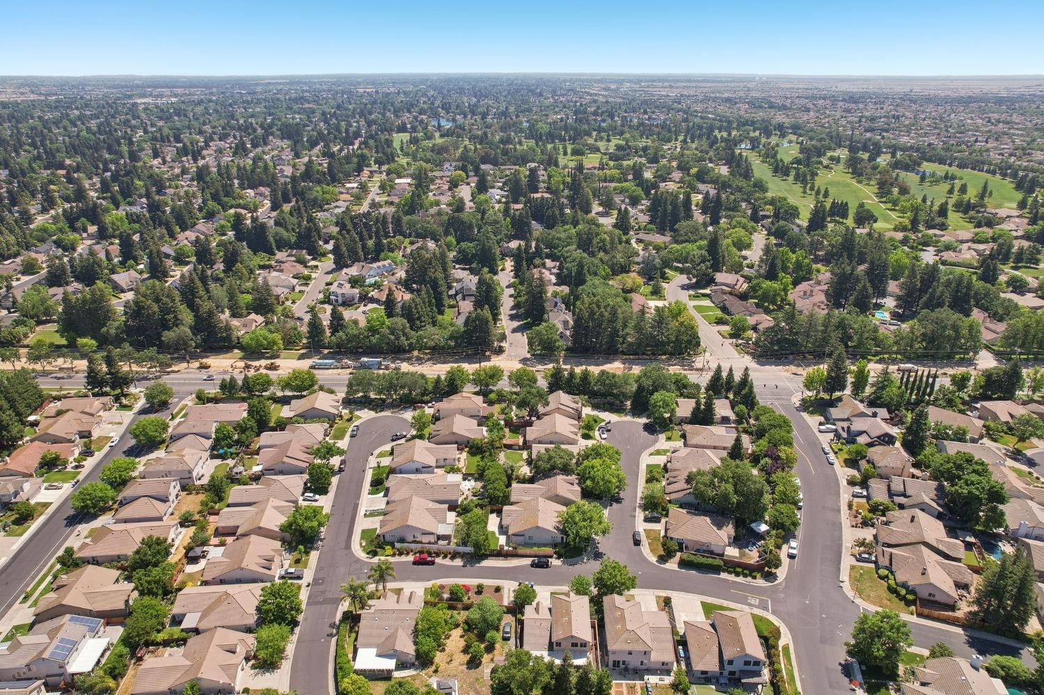 Detail Gallery Image 26 of 37 For 9424 Cristo Way, Elk Grove,  CA 95758 - 5 Beds | 3/1 Baths
