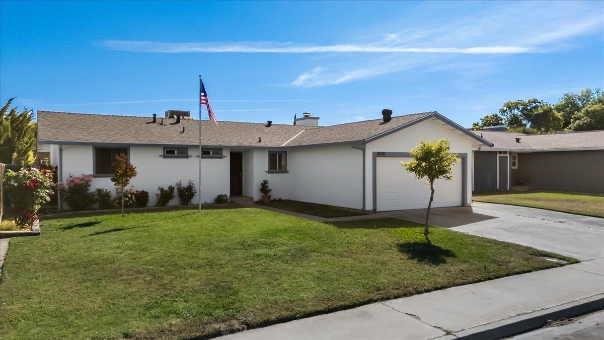 Detail Gallery Image 1 of 37 For 6030 Jackson Ave, Riverbank,  CA 95367 - 3 Beds | 2 Baths