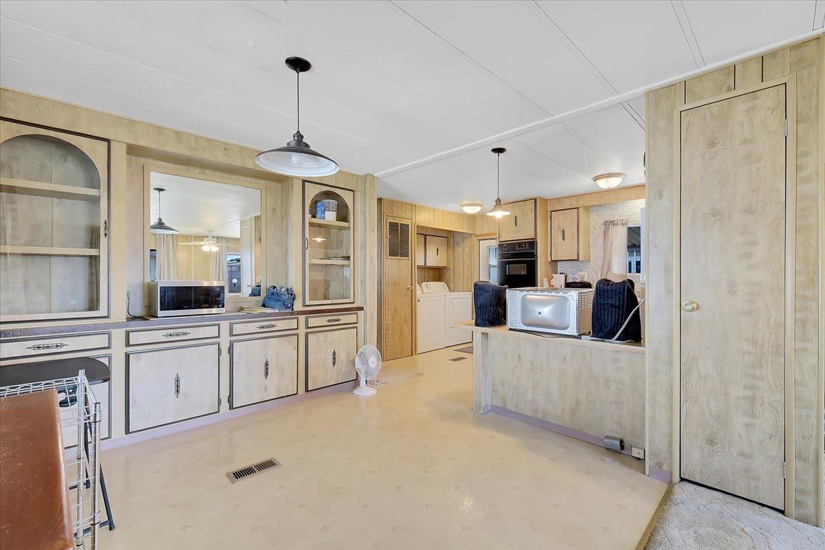Detail Gallery Image 9 of 28 For 1155 Pease Rd. 228, Yuba City,  CA 95993 - 2 Beds | 2 Baths