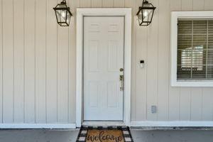 Detail Gallery Image 2 of 15 For 411 Potomac Ave, Sacramento,  CA 95833 - 3 Beds | 2 Baths