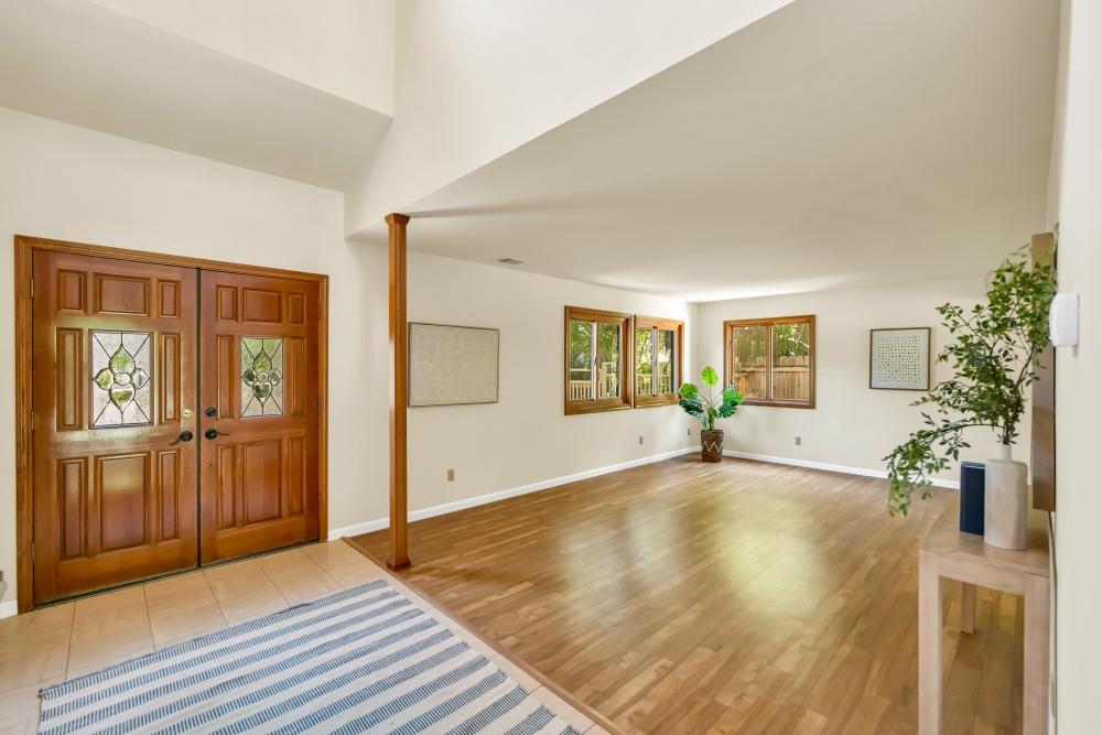 Detail Gallery Image 7 of 53 For 1231 Antelope Ave, Davis,  CA 95616 - 4 Beds | 2/1 Baths