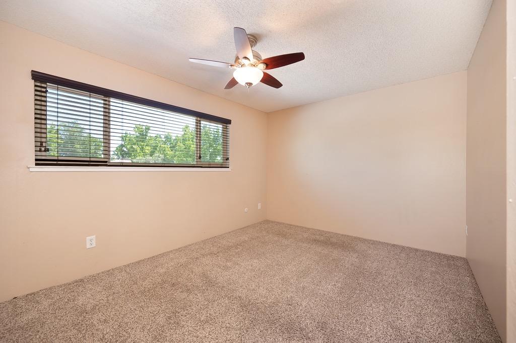 Detail Gallery Image 15 of 32 For 6018 via Casitas, Carmichael,  CA 95608 - 2 Beds | 1 Baths