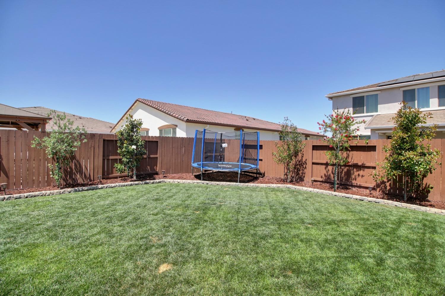 Detail Gallery Image 54 of 54 For 5480 Fandango Loop, Roseville,  CA 95747 - 4 Beds | 2/1 Baths