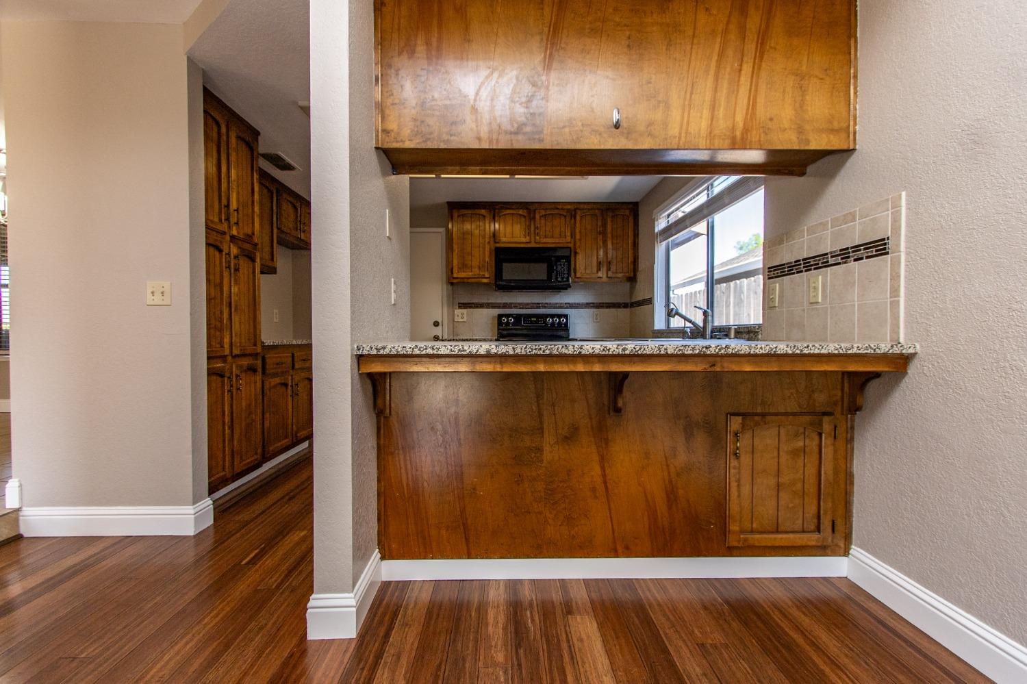 Detail Gallery Image 15 of 42 For 2000 Lincoln Oak Dr, Modesto,  CA 95355 - 3 Beds | 2 Baths