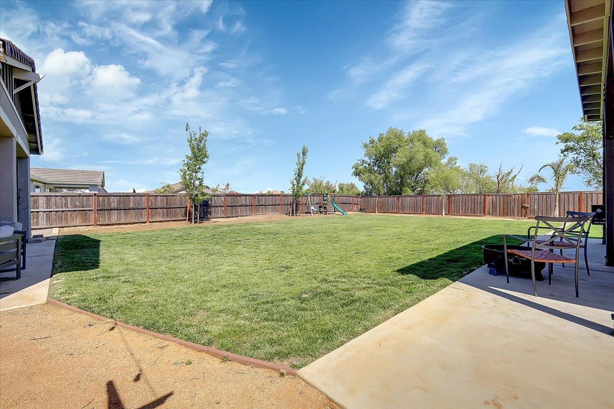 Detail Gallery Image 33 of 63 For 1465 Minories Dr, Plumas Lake,  CA 95961 - 3 Beds | 2 Baths