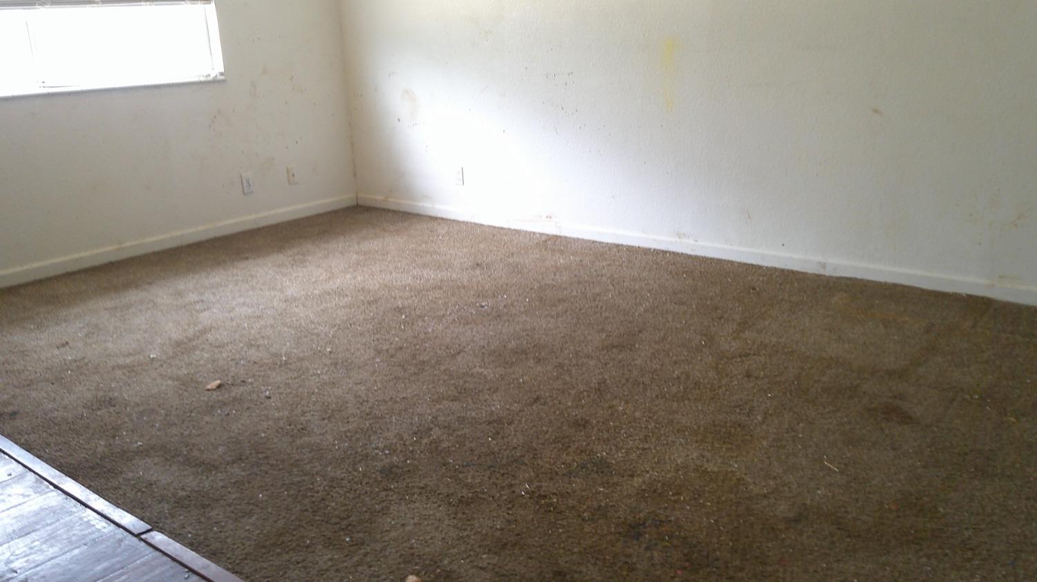 Detail Gallery Image 13 of 34 For 23634 August Ave, Hilmar,  CA 95324 - 4 Beds | 2/1 Baths