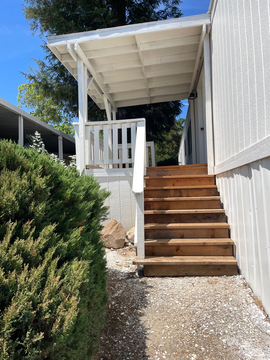 Detail Gallery Image 3 of 46 For 9419 Landrum St 8, Plymouth,  CA 95669 - 2 Beds | 2 Baths