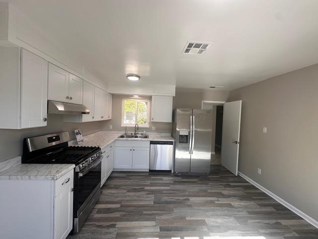 Detail Gallery Image 6 of 22 For 410 Orange Ave, Los Banos,  CA 93635 - 3 Beds | 2 Baths