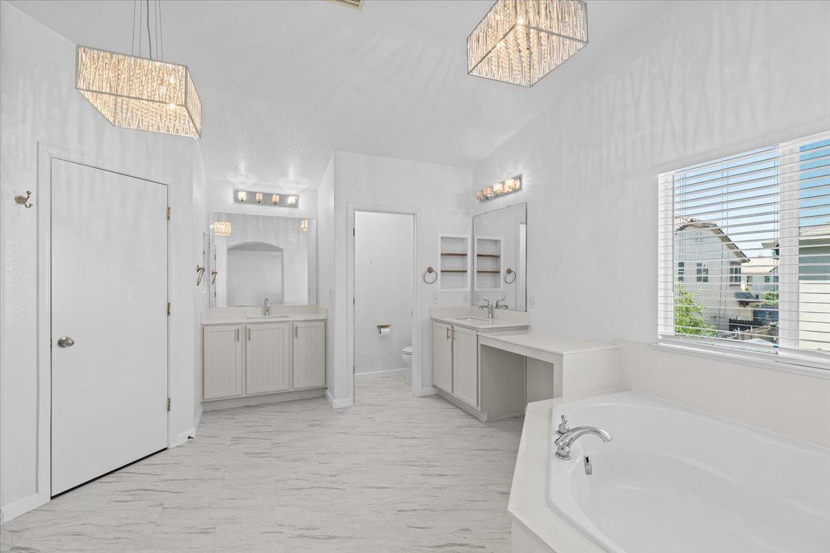 Detail Gallery Image 31 of 48 For 3129 Sonata Cir, Stockton,  CA 95212 - 4 Beds | 2/1 Baths