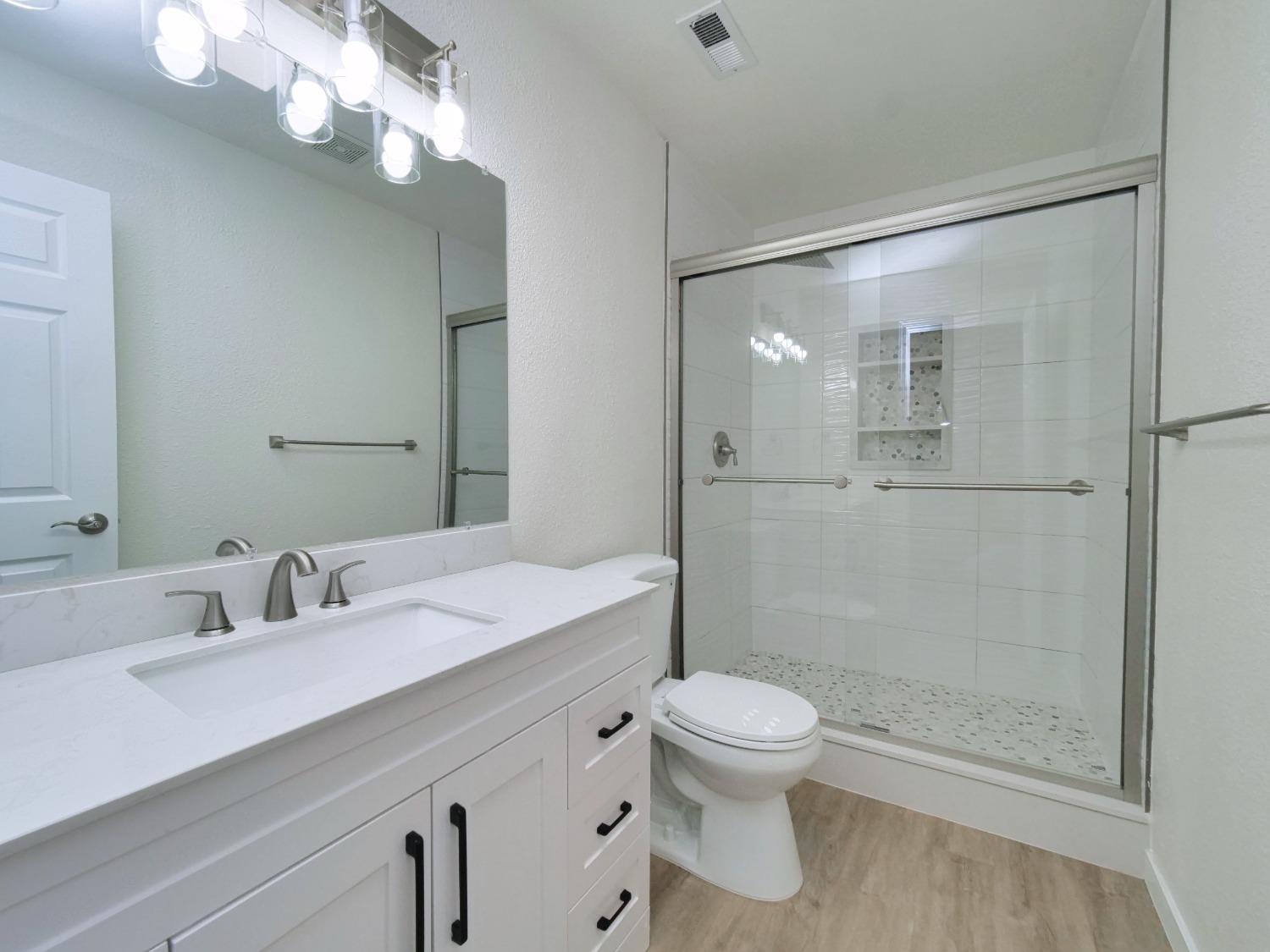 Detail Gallery Image 47 of 52 For 14 Blue Heron Ct, Sacramento,  CA 95833 - 2 Beds | 2 Baths