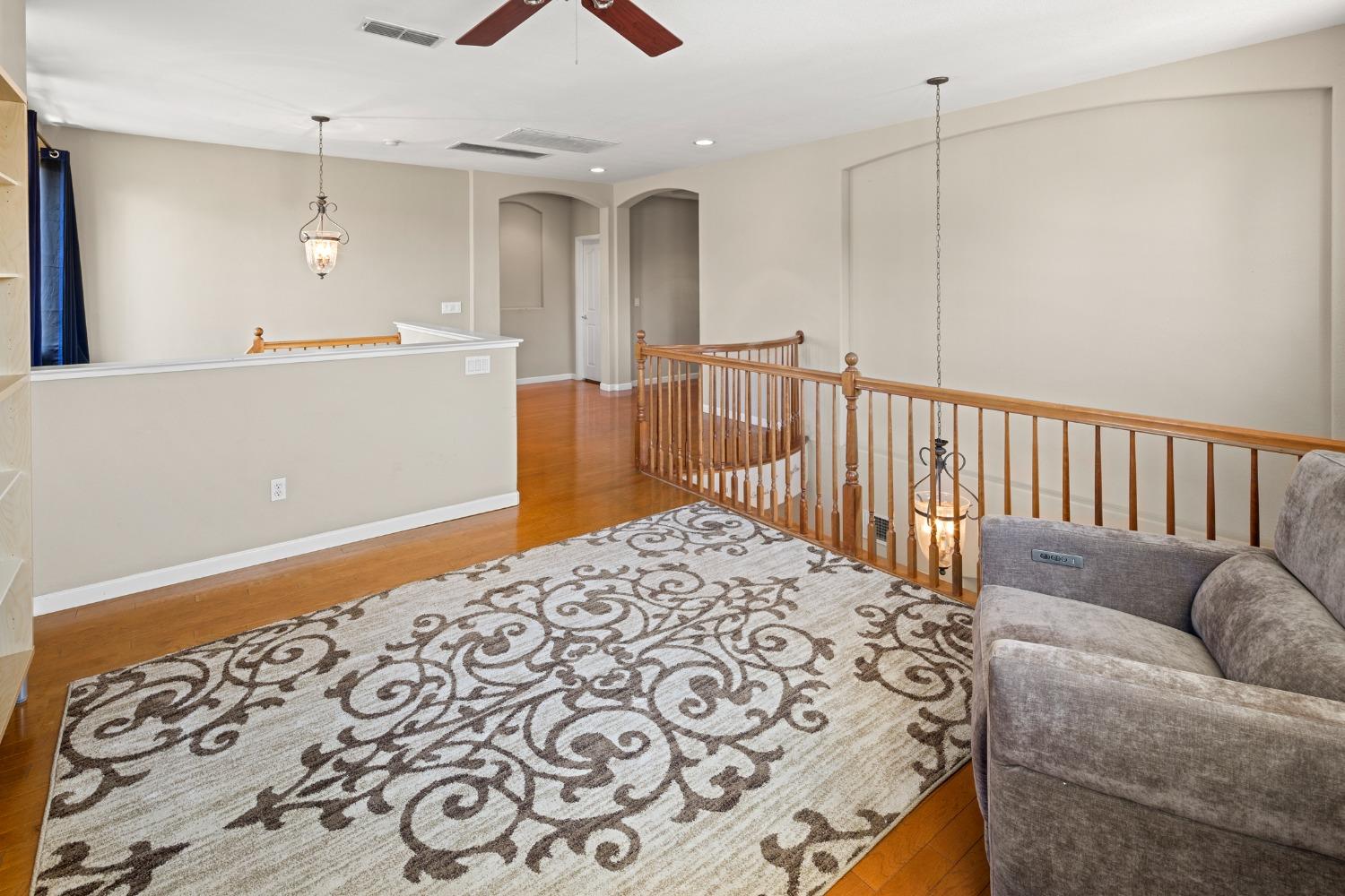 Detail Gallery Image 27 of 47 For 2566 Parkcrest Way, Roseville,  CA 95747 - 3 Beds | 2/1 Baths