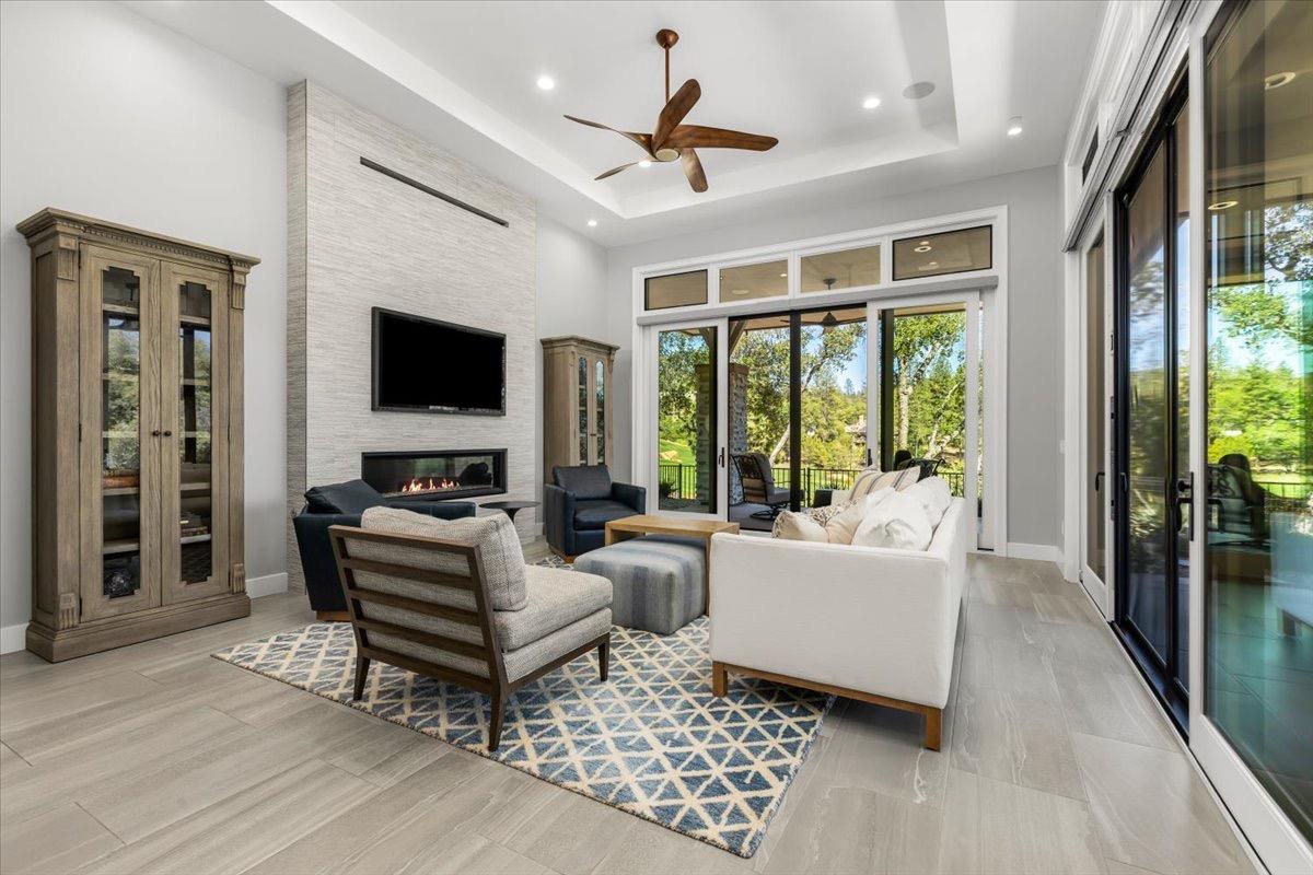 Detail Gallery Image 36 of 55 For 2073 Long View Dr, Meadow Vista,  CA 95722 - 3 Beds | 3/1 Baths