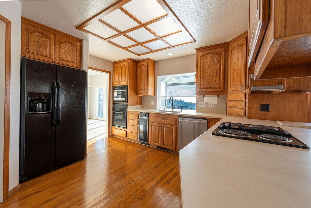 Detail Gallery Image 8 of 71 For 10246 Ranch Rd, Rough And Ready,  CA 95975 - 4 Beds | 3 Baths