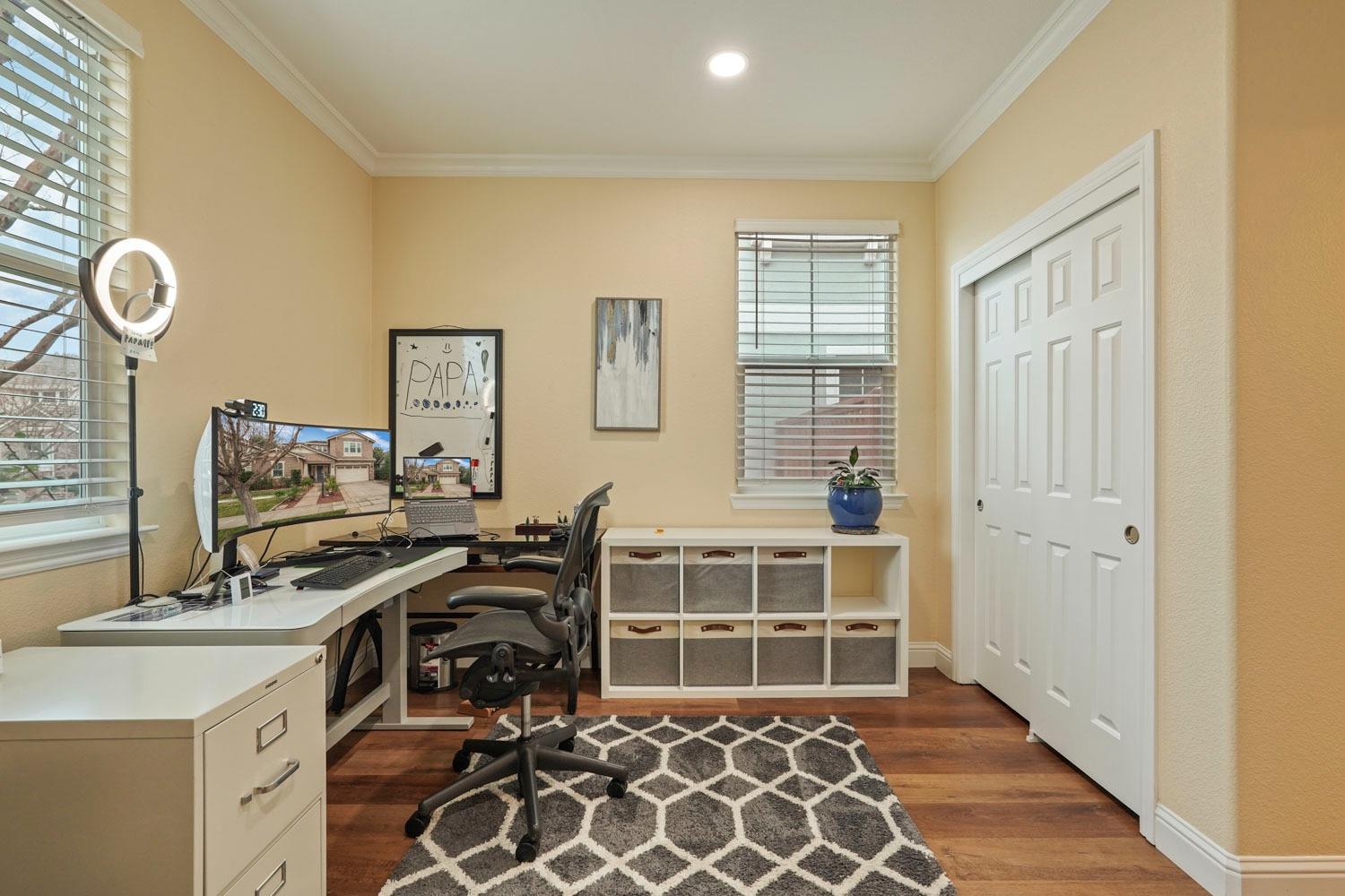 Detail Gallery Image 10 of 39 For 610 W La Canada Ave, Mountain House,  CA 95391 - 5 Beds | 3/1 Baths