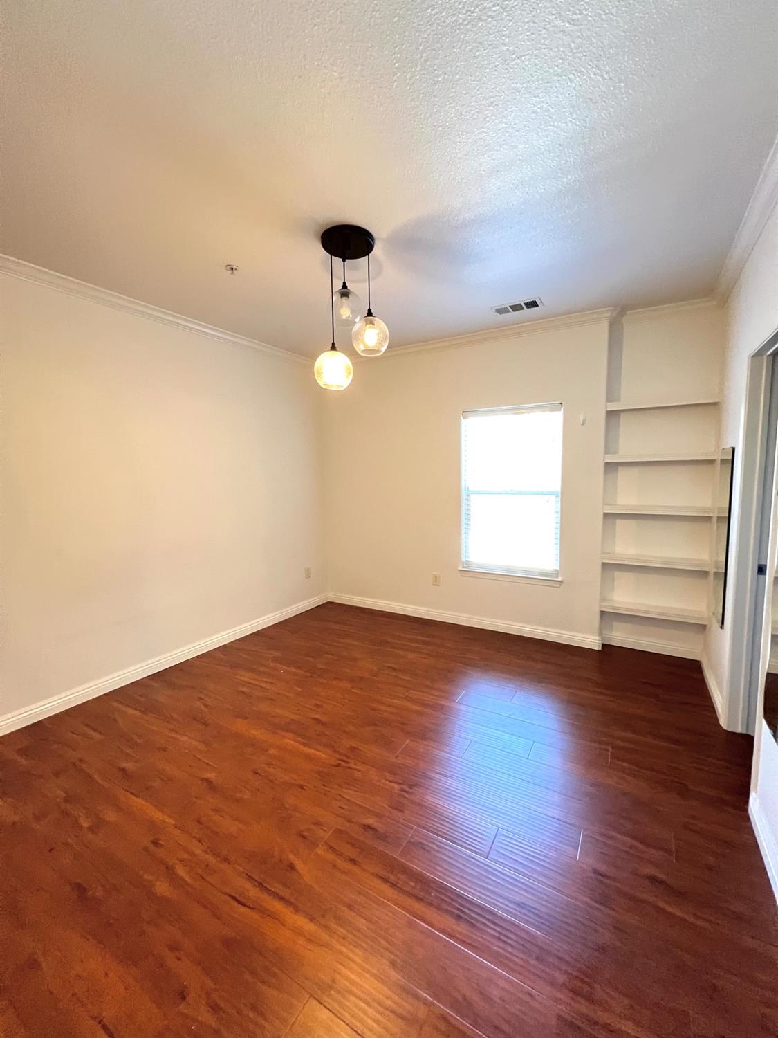 Detail Gallery Image 11 of 15 For 8434 Walerga Rd #124,  Antelope,  CA 95843 - 2 Beds | 2 Baths