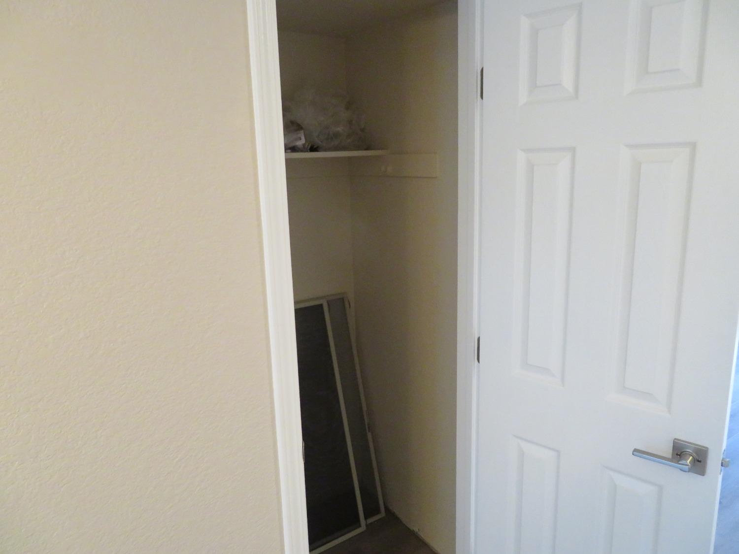 Detail Gallery Image 13 of 28 For 6232 Tishimingo Ct, Citrus Heights,  CA 95621 - 3 Beds | 1/1 Baths