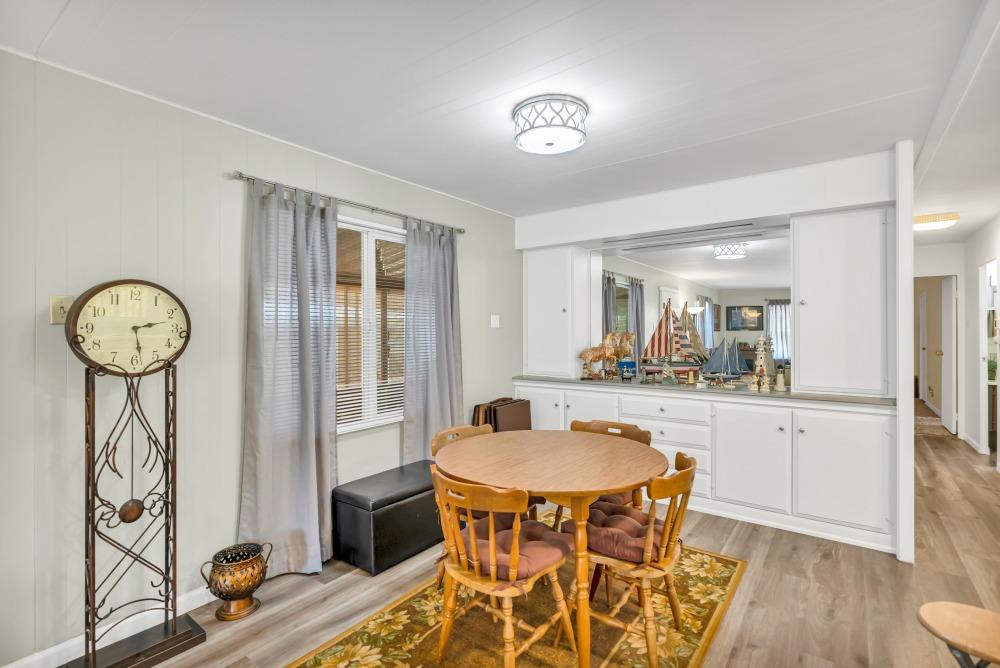 Detail Gallery Image 10 of 36 For 77012 Lauppe Ln, Citrus Heights,  CA 95621 - 2 Beds | 2 Baths