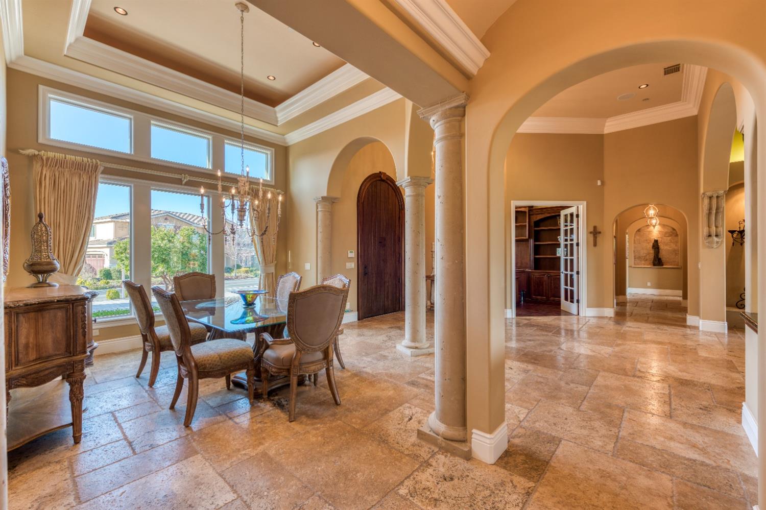 Detail Gallery Image 6 of 80 For 8618 Hawkstone Ct, Roseville,  CA 95747 - 4 Beds | 4/1 Baths