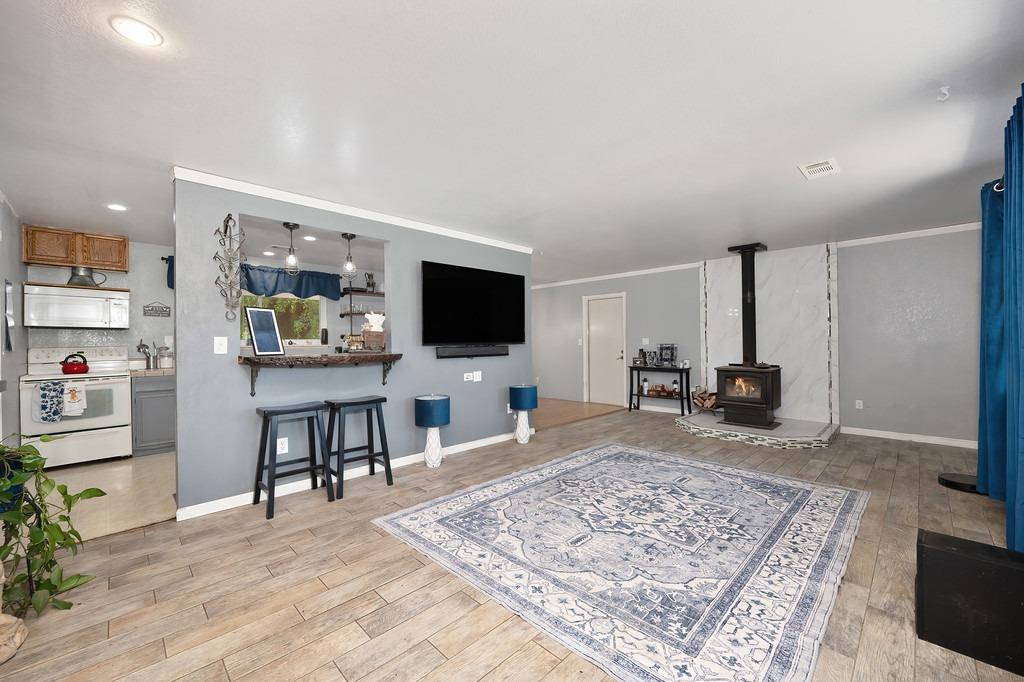 Detail Gallery Image 9 of 38 For 20427 Starlight Ln, Grass Valley,  CA 95945 - 3 Beds | 2 Baths