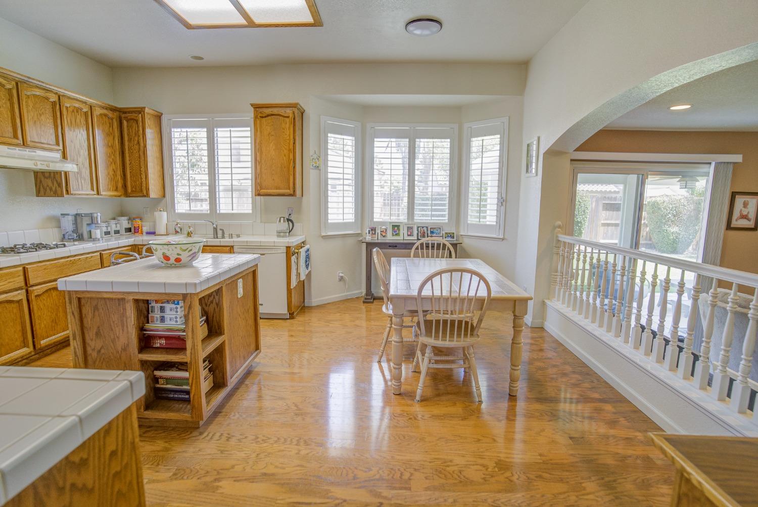 Detail Gallery Image 25 of 43 For 965 Blackwell Way, Galt,  CA 95632 - 4 Beds | 2/1 Baths