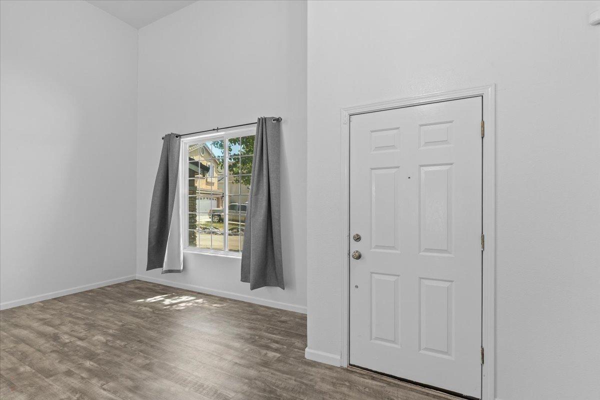 Detail Gallery Image 7 of 48 For 3129 Sonata Cir, Stockton,  CA 95212 - 4 Beds | 2/1 Baths