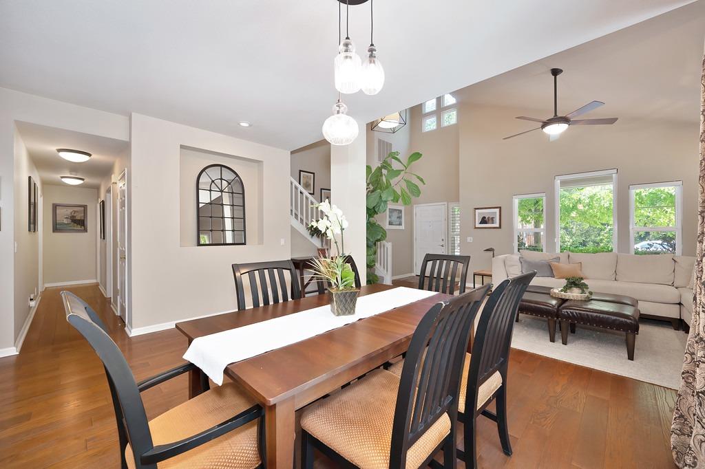 Detail Gallery Image 16 of 80 For 815 La Paz Dr, Davis,  CA 95618 - 4 Beds | 3 Baths