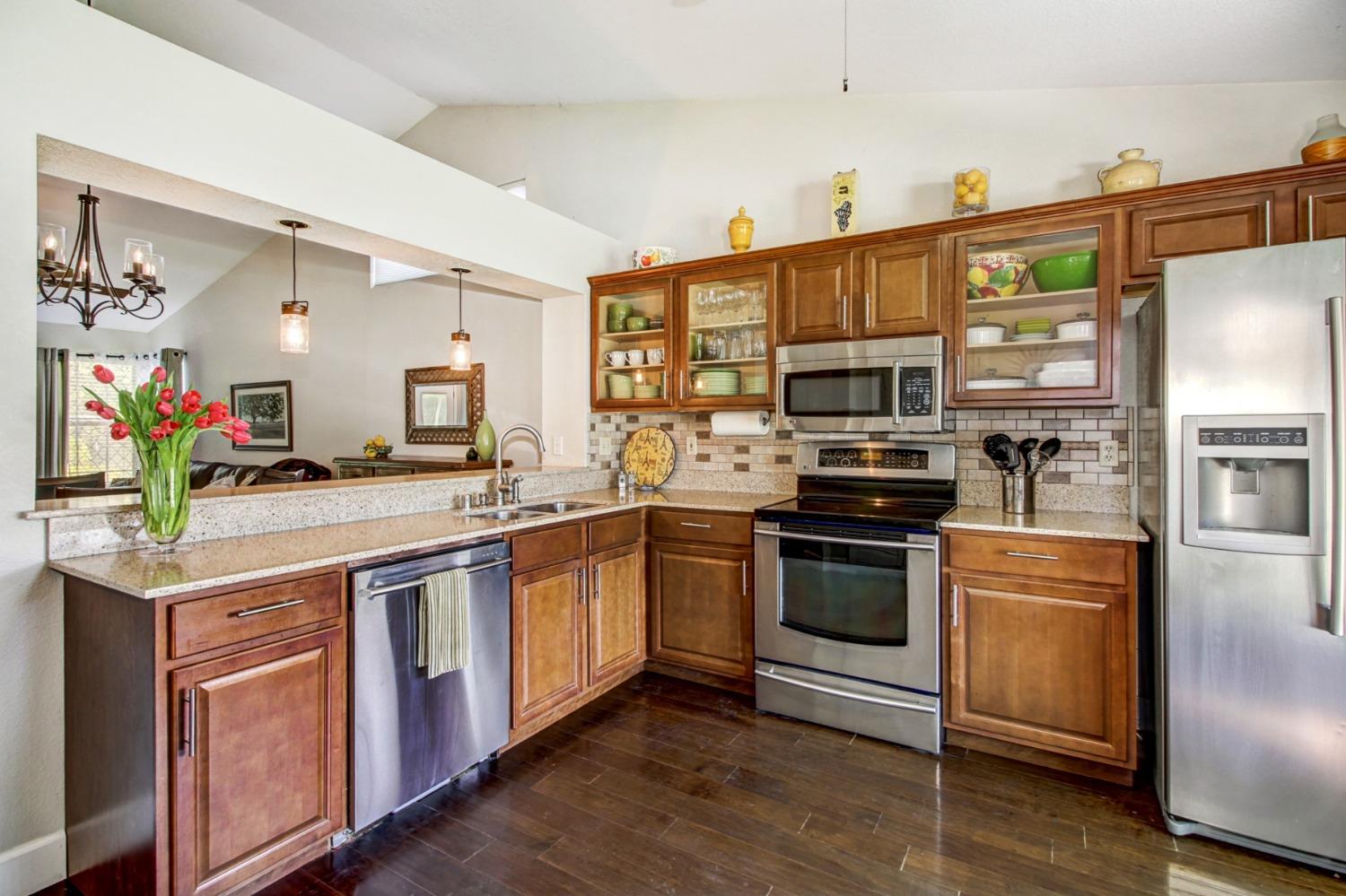 Detail Gallery Image 19 of 50 For 1531 Hazel Ave, Yuba City,  CA 95993 - 3 Beds | 2 Baths