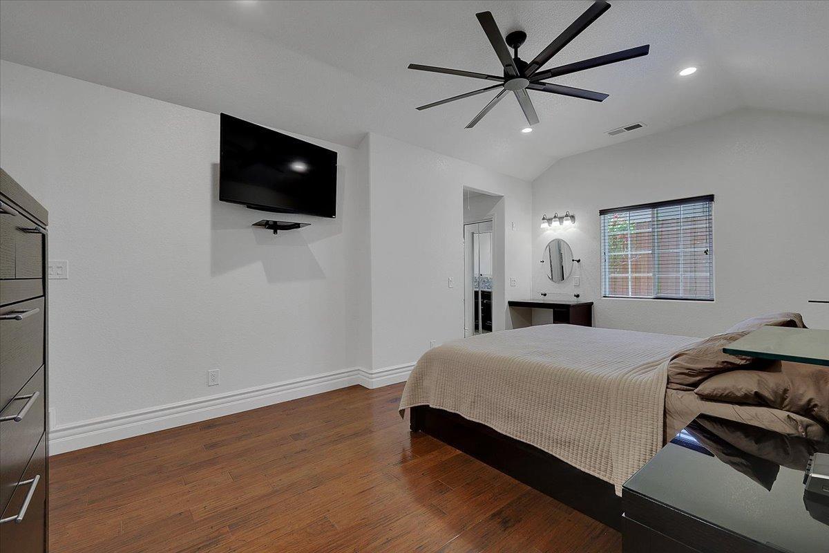 Detail Gallery Image 22 of 69 For 5078 Western Ave, Olivehurst,  CA 95961 - 3 Beds | 2 Baths