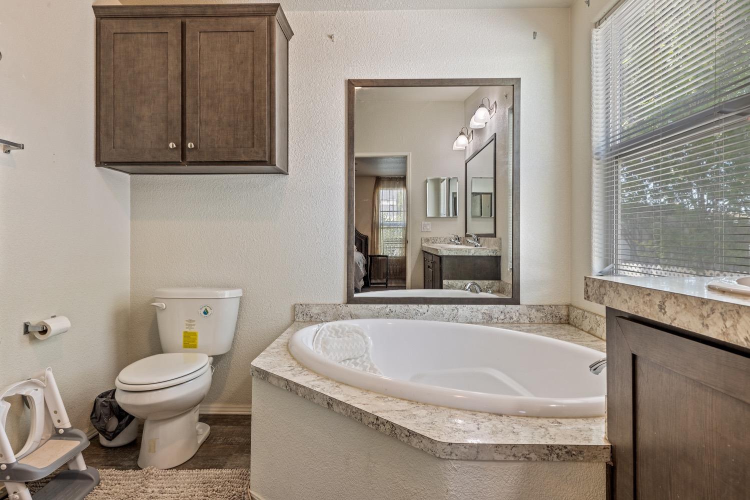 Detail Gallery Image 31 of 32 For 900 Old Stockton Rd 104, Oakdale,  CA 95361 - 3 Beds | 2 Baths