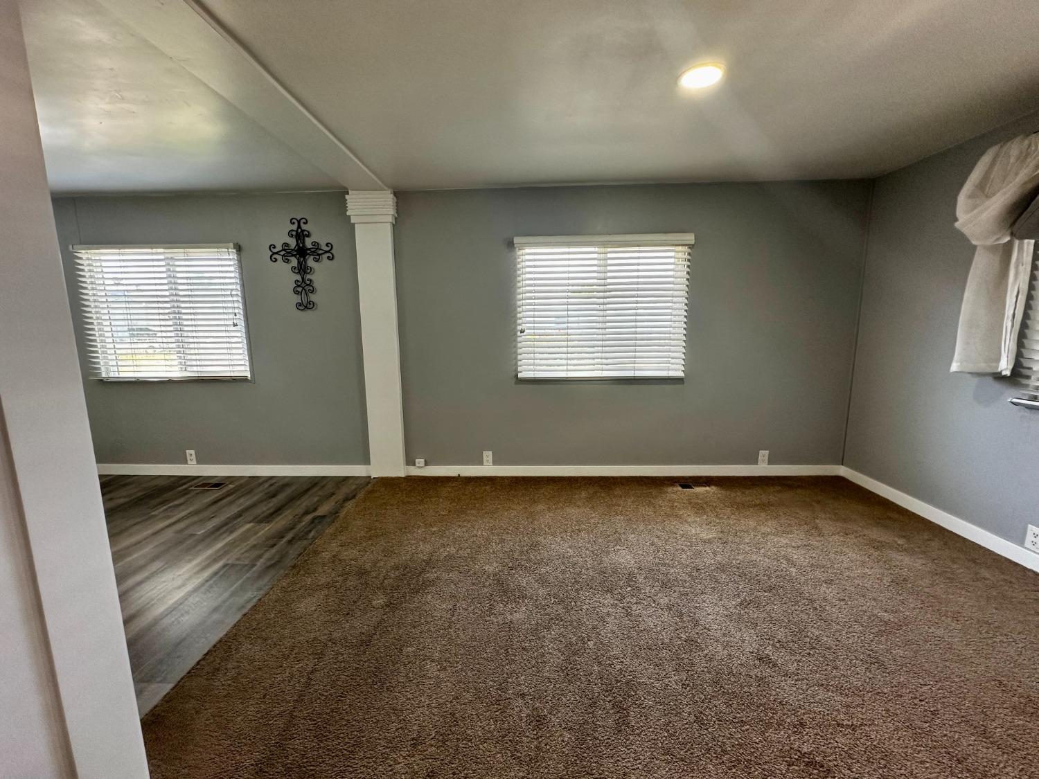 Detail Gallery Image 13 of 44 For 152 Village Cir #152,  Sacramento,  CA 95838 - 3 Beds | 2 Baths