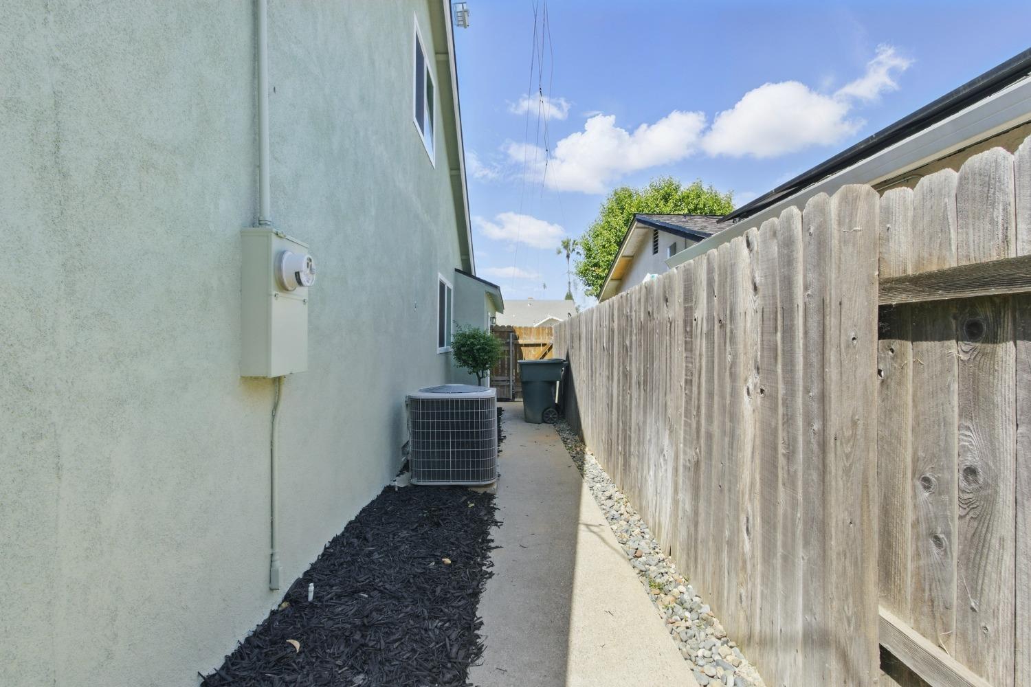 Detail Gallery Image 62 of 70 For 2237 Edwards St, Marysville,  CA 95901 - 4 Beds | 2/1 Baths