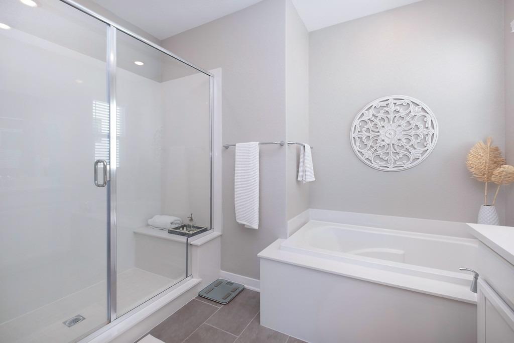Detail Gallery Image 44 of 89 For 142 Fonseca St, Sacramento,  CA 95816 - 3 Beds | 3/1 Baths