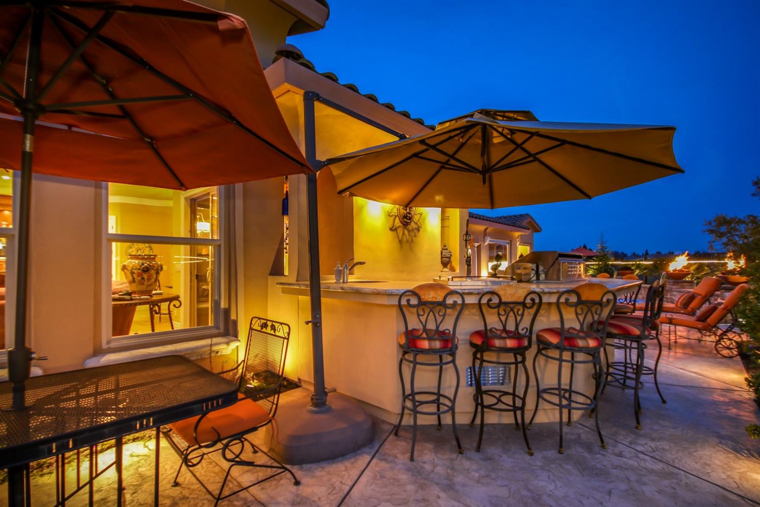Detail Gallery Image 10 of 80 For 8618 Hawkstone Ct, Roseville,  CA 95747 - 4 Beds | 4/1 Baths