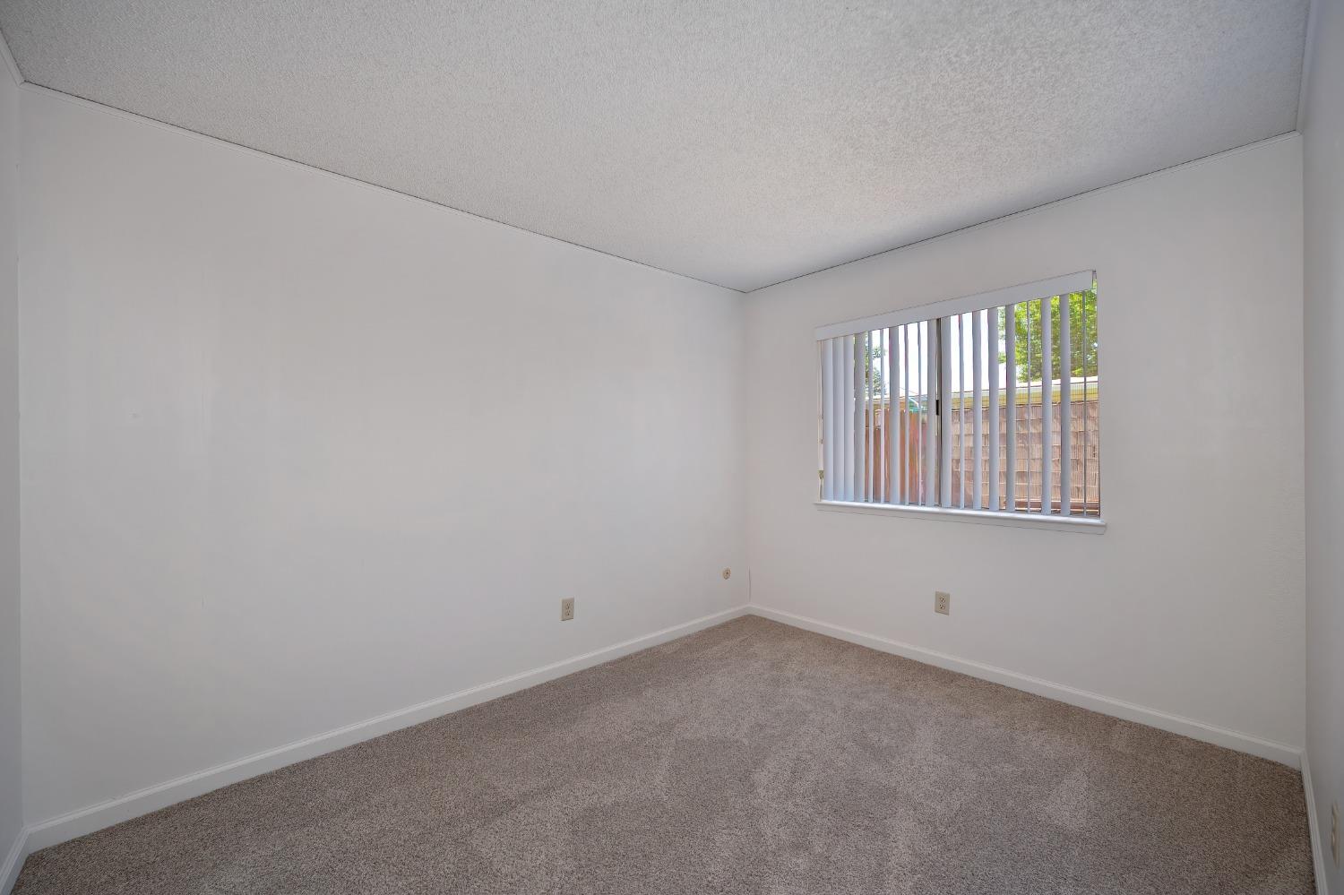 Detail Gallery Image 47 of 69 For 2259 River Trails Cir, Rancho Cordova,  CA 95670 - 3 Beds | 2 Baths