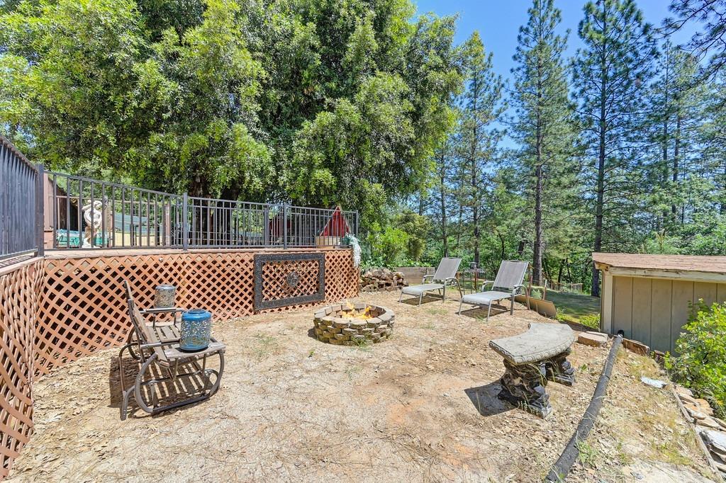 Detail Gallery Image 32 of 38 For 20427 Starlight Ln, Grass Valley,  CA 95945 - 3 Beds | 2 Baths