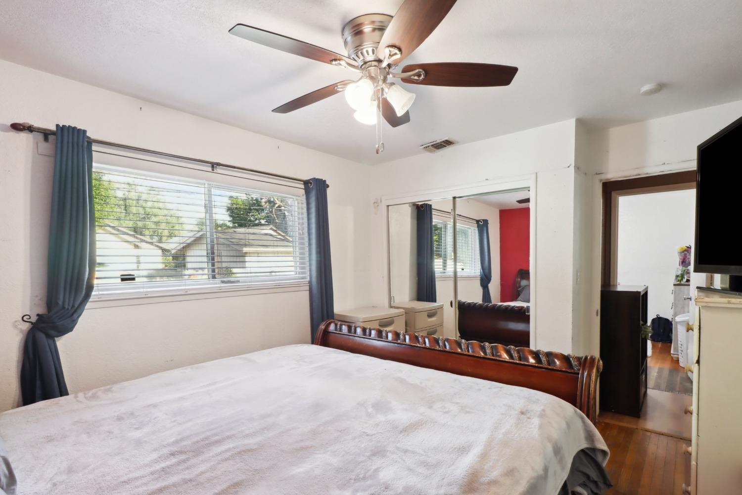 Detail Gallery Image 22 of 37 For 1724 Belt Way, Sacramento,  CA 95832 - 4 Beds | 2 Baths