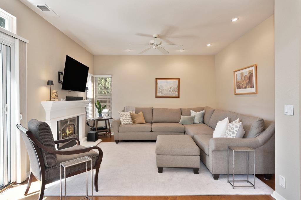 Detail Gallery Image 28 of 80 For 815 La Paz Dr, Davis,  CA 95618 - 4 Beds | 3 Baths