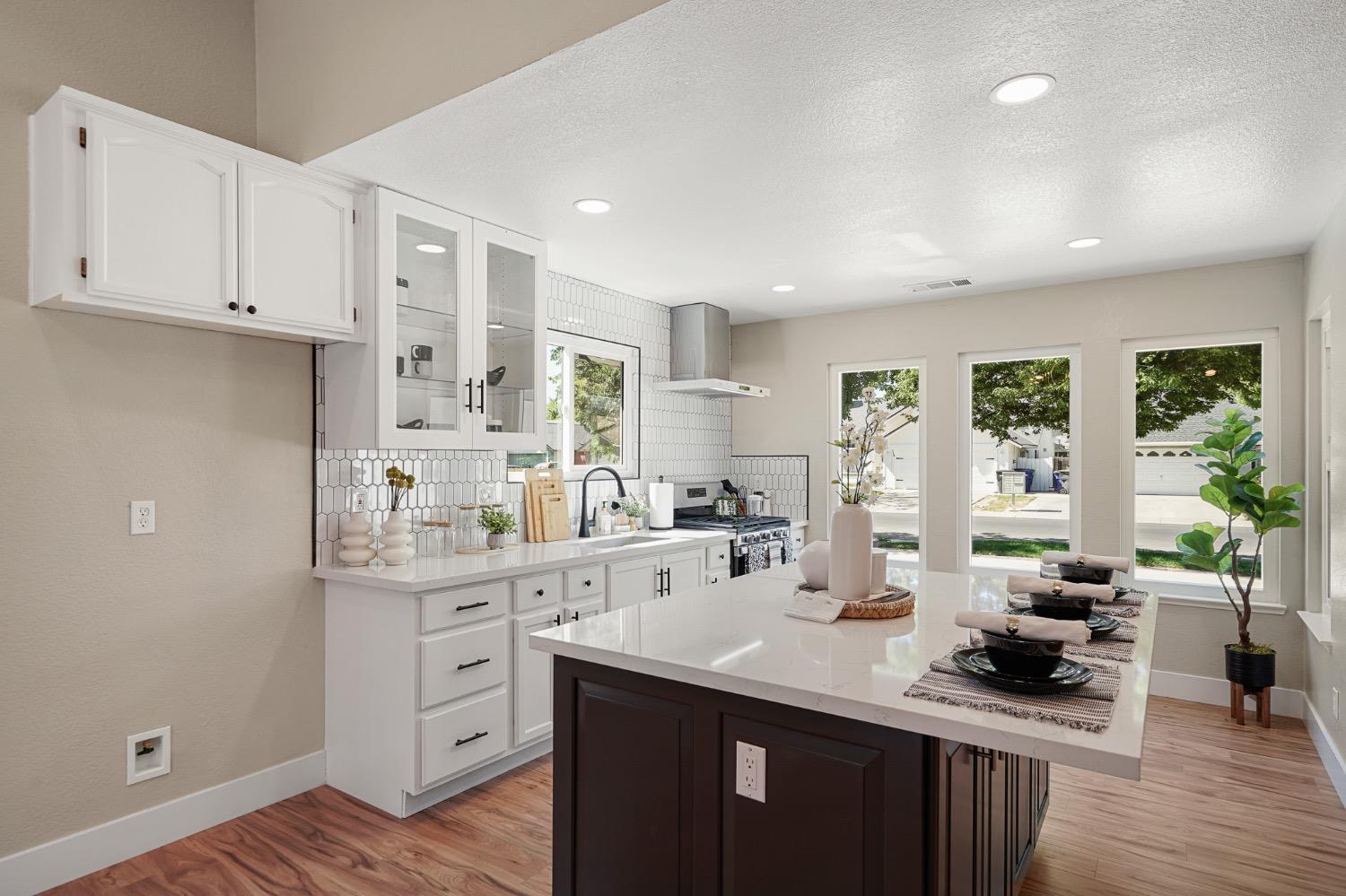 Detail Gallery Image 11 of 39 For 404 Kirbys Mill Dr, Modesto,  CA 95358 - 3 Beds | 2 Baths